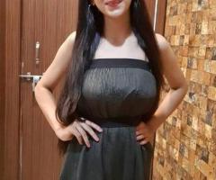 Call Girls in Shalimar Garden Ghaziabad 9818470885 Escorts Service